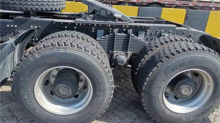 Shacman H3000 Truck Head for Sale In Tanzania