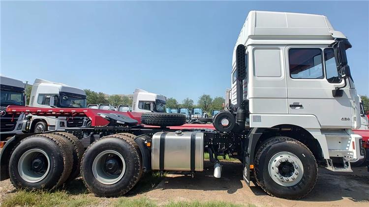Shacman F3000 Truck Tractor for Sale In Namibia