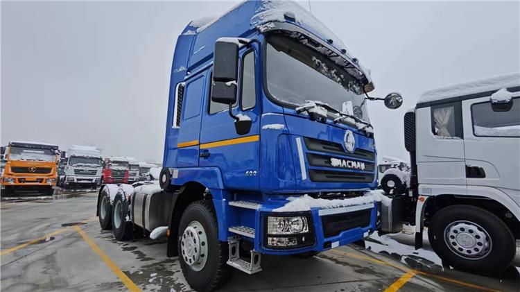 Shacman F3000 Truck Head for Sale In Tanzania