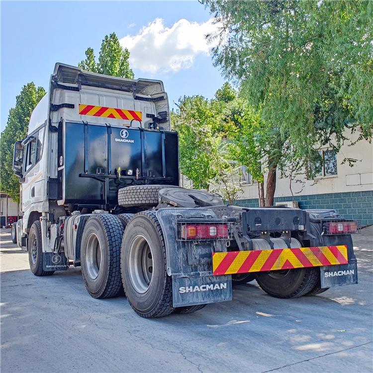 Shacman X3000 Tractor Truck