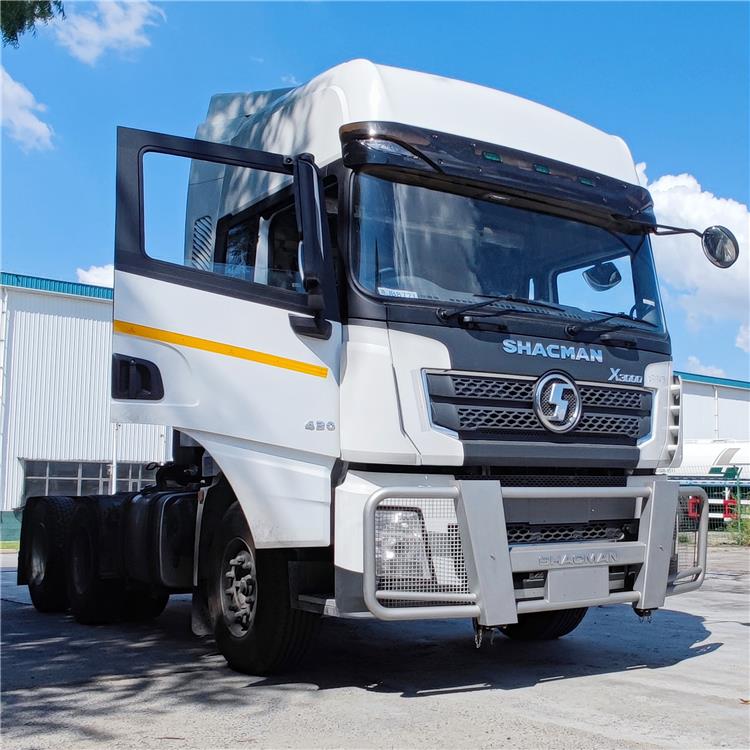 Shacman X3000 Tractor Truck